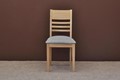 Klasyczne krzesło drewniane skandynawskie  - zdjęcie nr 8