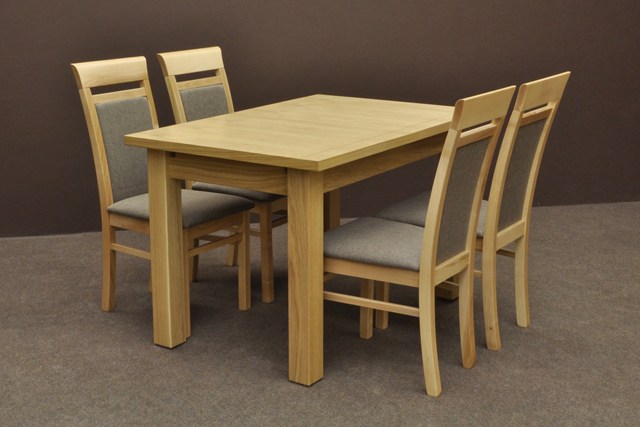 Zestaw stół i krzesła ZT75. Zródło: batdom.pl